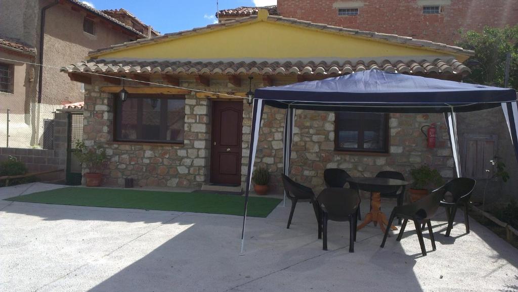 Los Aladros La Puebla De Valverde Exteriör bild